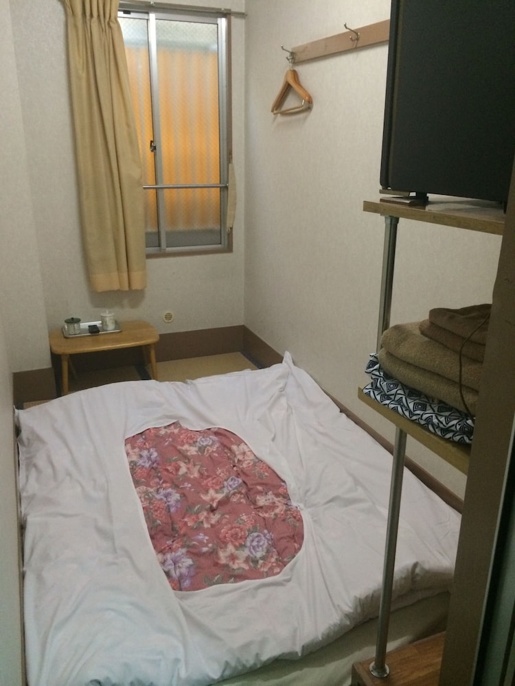 スタンダード ルーム 共用バスルーム (For 2 People) | 福田屋