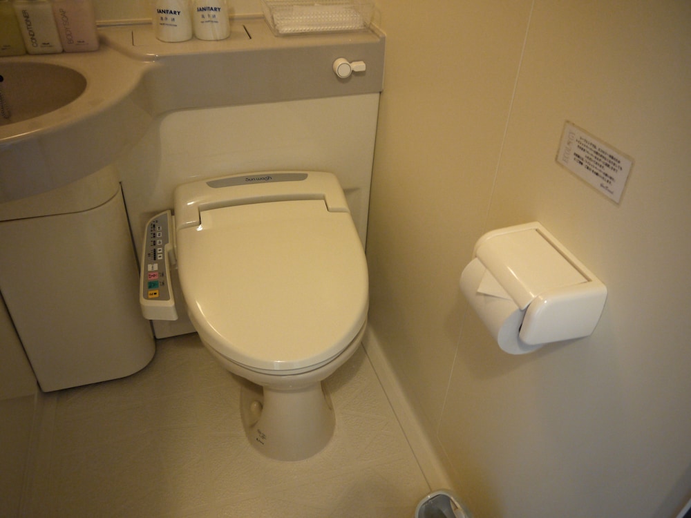 ペンション(ツインルーム) 禁煙 バス・トイレ付 バスルームの設備0 | シー フレンド