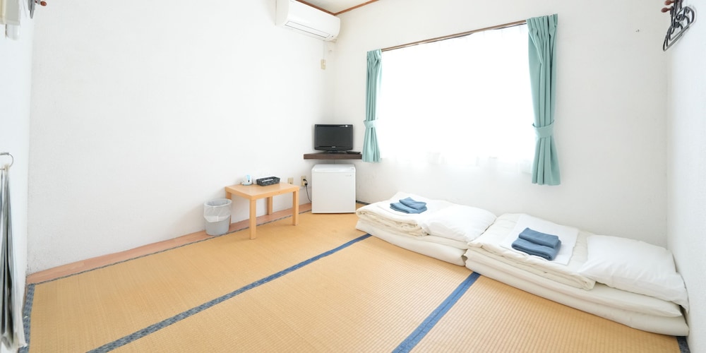 民宿(和室)シャワー・トイレ共同(定員1-2名) | シー フレンド