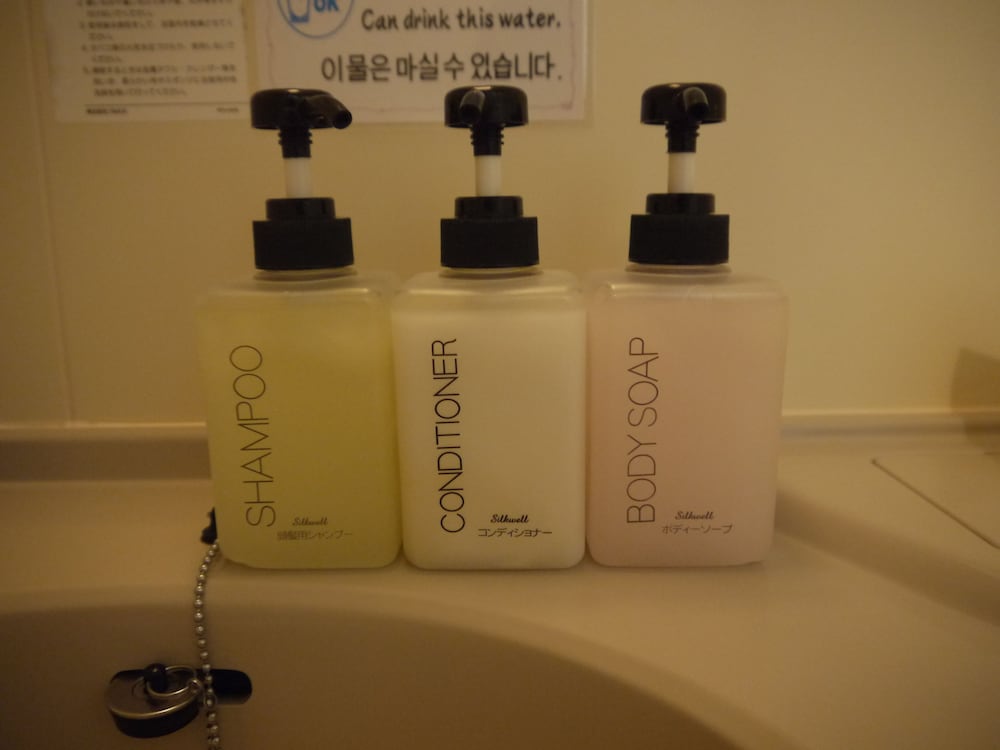 ログハウス(ツインルーム) 禁煙 シャワー・トイレ付 バスルームの設備1 | シー フレンド