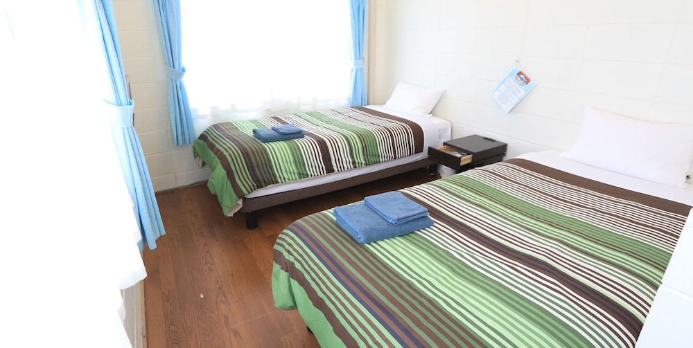 ペンション(ツインルーム) 禁煙 バス・トイレ付 | シー フレンド