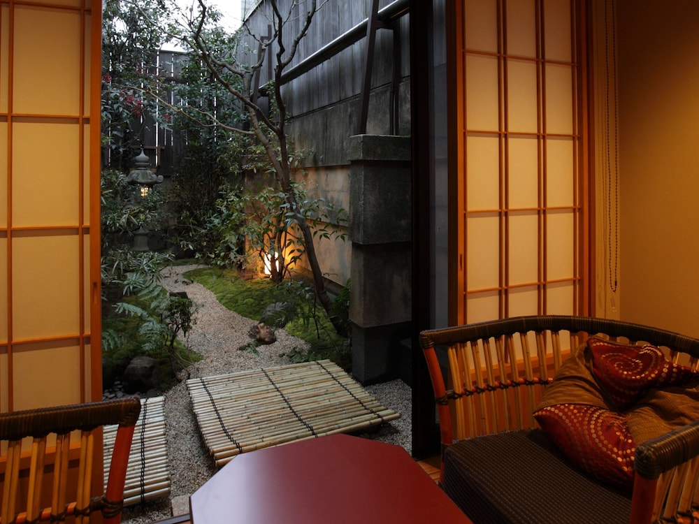 胡桃 ツインベッドルーム 禁煙 客室3 | 京小宿 八坂 ゆとね