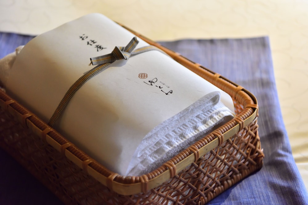 白群 ダブルベッドルーム 禁煙 客室2 | 京小宿 八坂 ゆとね