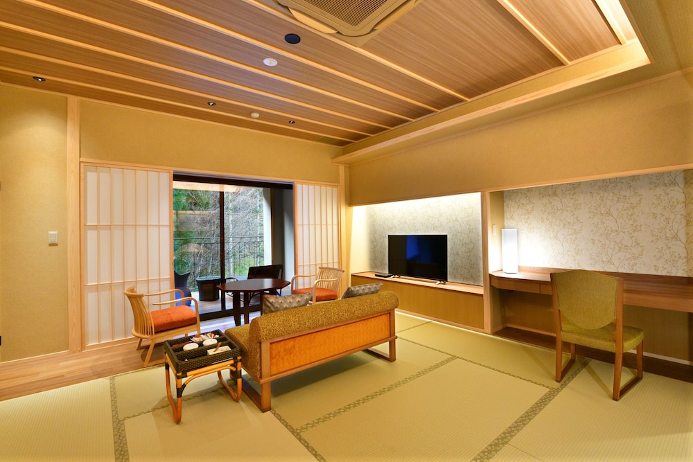 露天風呂付セミスイート 禁煙 部屋からの景観0 | 湯の花温泉　京YUNOHANA RESORT 翠泉