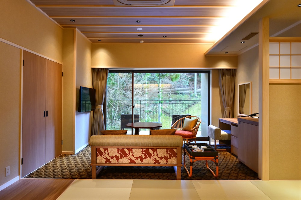 露天風呂付ゆったり和洋室 - ツイン - 禁煙 部屋からの景観0 | 湯の花温泉　京YUNOHANA RESORT 翠泉