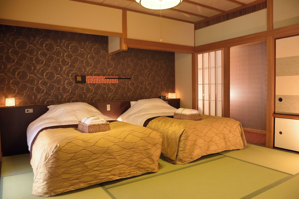 露天風呂付き和室ツイン | 湯の花温泉　京YUNOHANA RESORT 翠泉