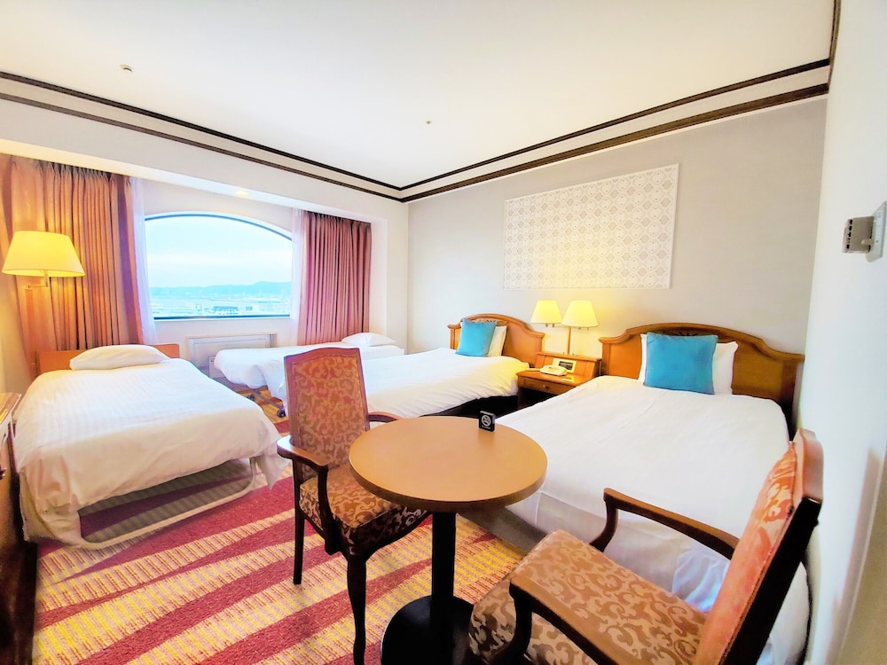 スタンダードツインルーム4名専用 (エキストラベッド2台つき) 禁煙 客室2 | ホテルプラザ神戸