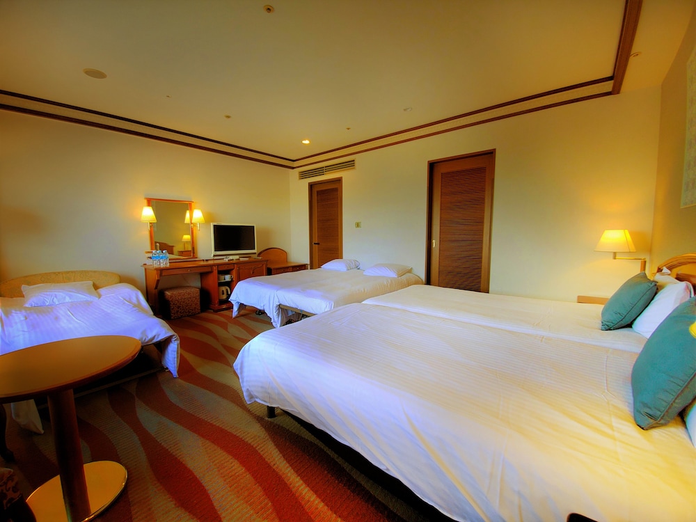 ビューバス付コーナーツインルーム [禁煙] 客室3 | ホテルプラザ神戸