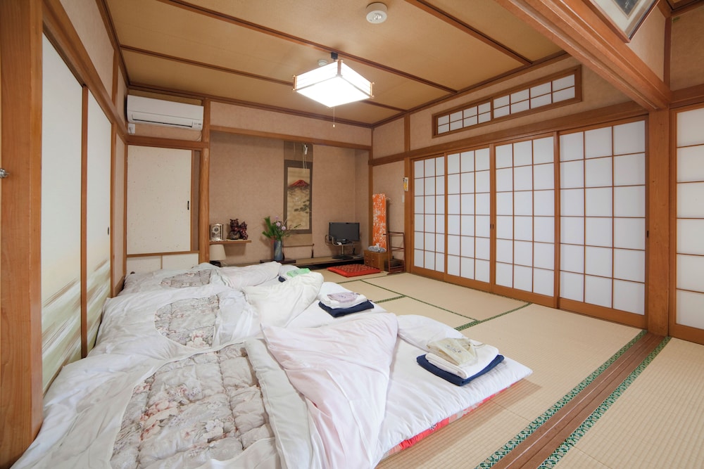 4 人部屋 | 日の出屋旅館