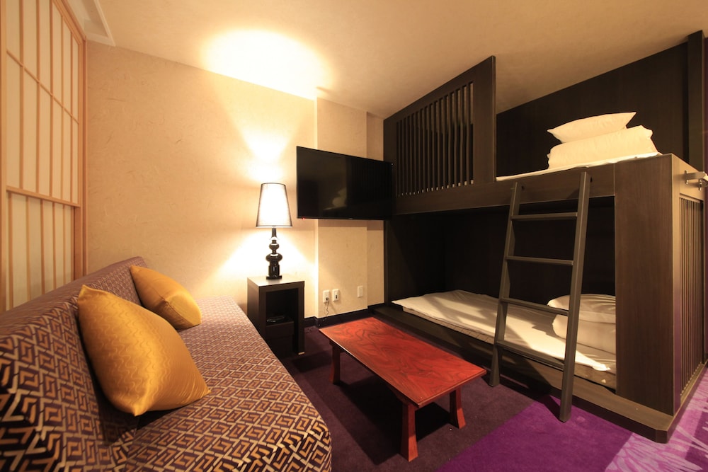 和洋室 しきぶ 禁煙(ダブルベッド2台) - 別館・露天風呂付 - 大人5名様よりエクストラベッドをご用意 客室1 | センチュリオンホテル上野