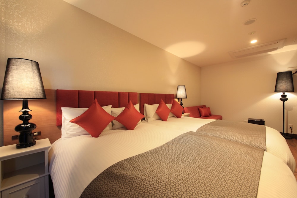 モデレート ツインルーム 禁煙(セミダブルベッド2台) - 別館 - 大人3名様よりエクストラベッドをご用意 客室1 | センチュリオンホテル上野