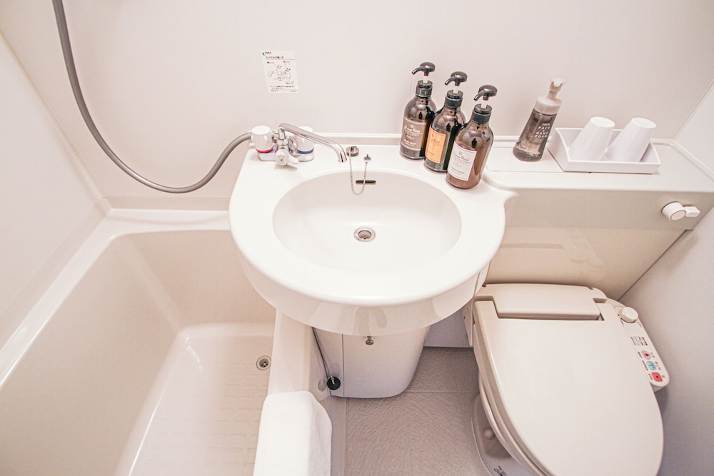 スタンダードルーム 禁煙 バスルーム0 | 8HOTEL