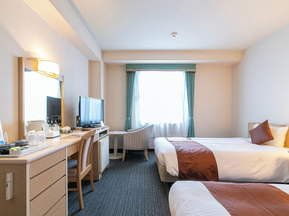 [喫煙] スタンダードツイン 客室2 | ホテルベルフォート日向
