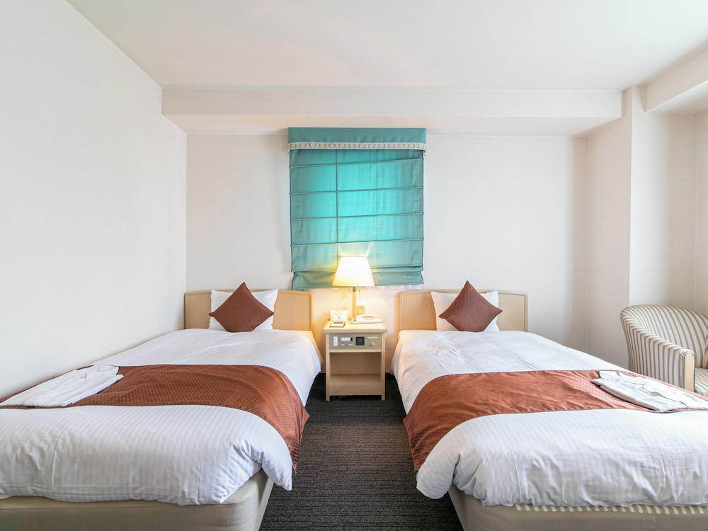 [禁煙] コーナーツイン 客室3 | ホテルベルフォート日向