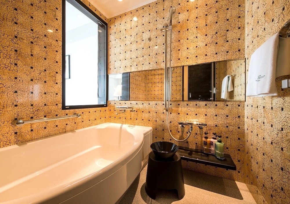 パーシャルオーシャンビュースーペリア（3階-4階）, 禁煙 バスルーム0 | ホテルモントレ沖縄 スパ & リゾート