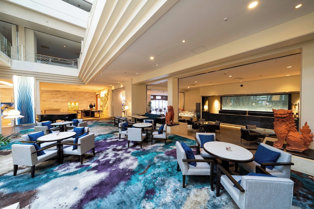 ロビーラウンジ1 | ルネッサンス リゾート オキナワ ロビーラウンジ1 | ルネッサンス リゾート オキナワ