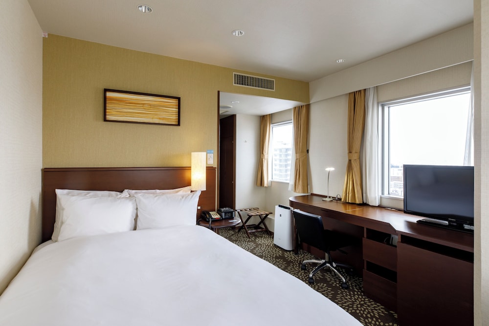 スタンダード ルーム クイーンベッド 1 台 客室2 | ANAホリデイ・イン金沢スカイ by IHG