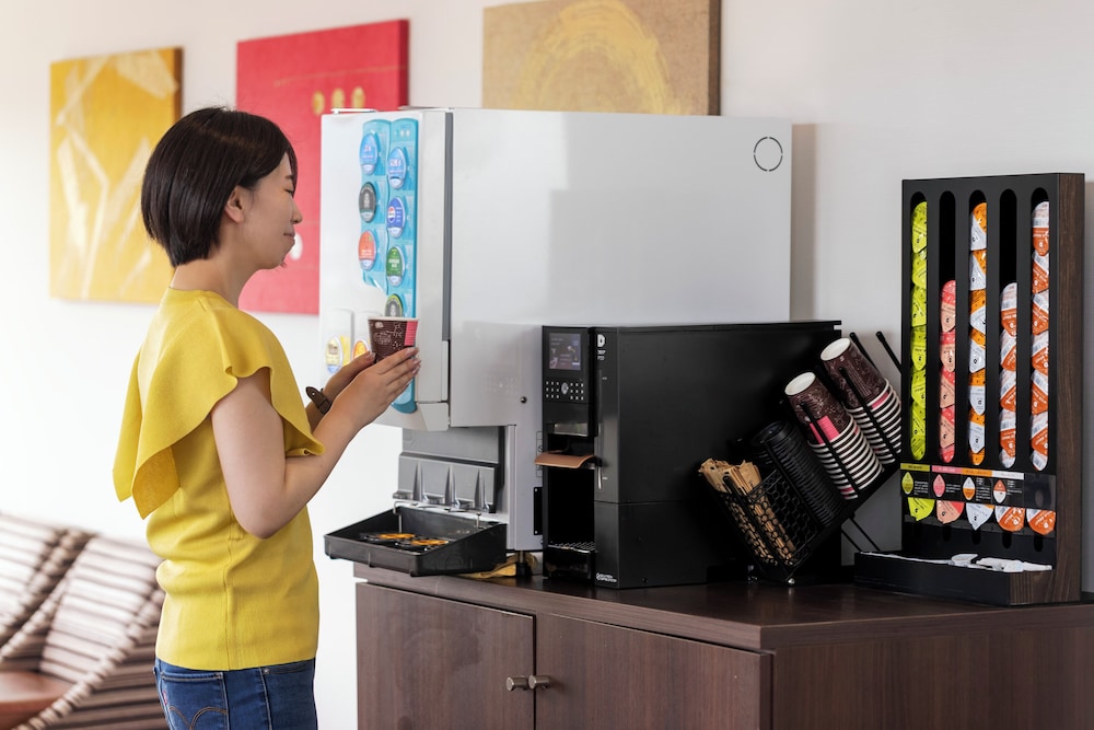 ロビーラウンジ1 | ANAホリデイ・イン金沢スカイ by IHG ロビーラウンジ1 | ANAホリデイ・イン金沢スカイ by IHG