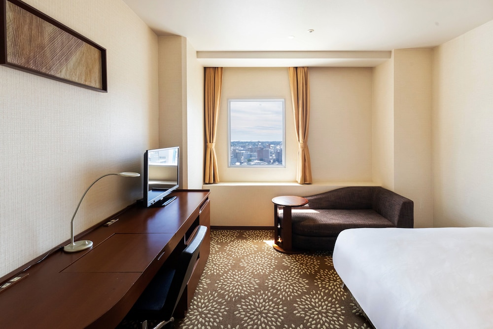 スタンダード ルーム クイーンベッド 1 台 客室4 | ANAホリデイ・イン金沢スカイ by IHG
