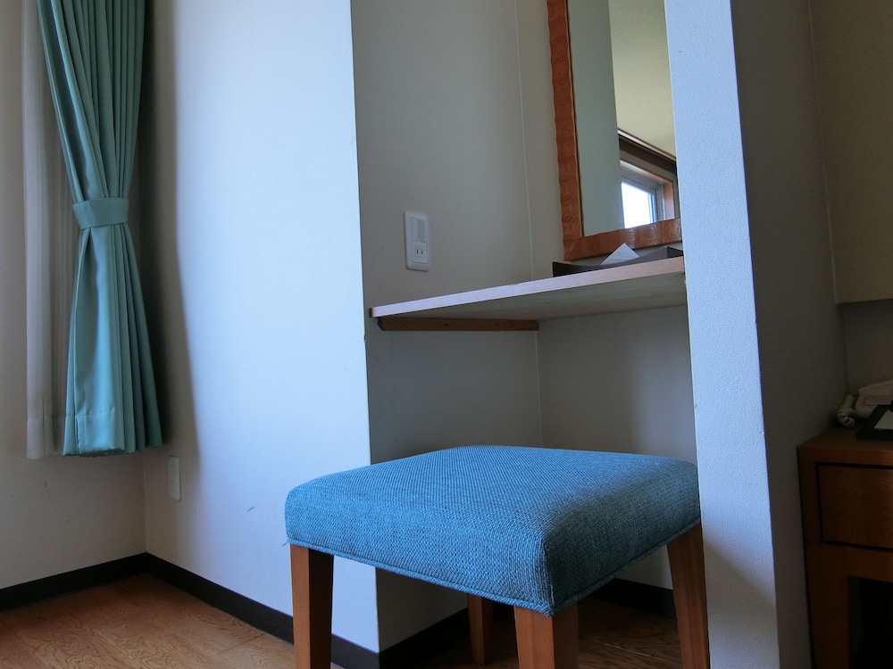 [西館 湖側] 和洋室 禁煙 客室の設備とサービス0 | 洞爺湖万世閣ホテル レイクサイドテラス