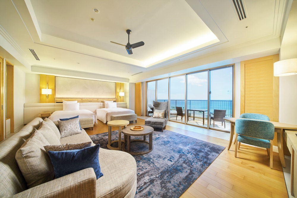 クラブスイートツインルーム 禁煙 | オリオンホテル モトブ リゾート&スパ