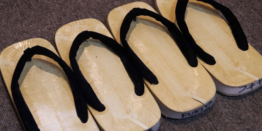 ツインルーム (禁煙) 客室の設備とサービス6 | 温泉ビジネスホテル富喜屋