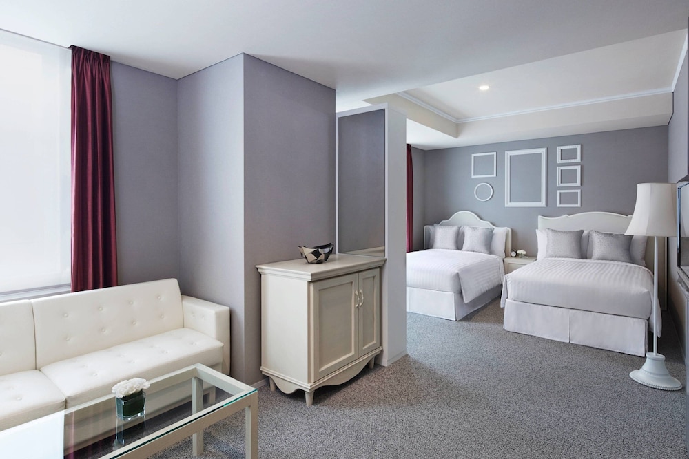 デラックス ルーム シングルベッド 2 台 禁煙 コーナー | コートヤード・バイ・マリオット 東京ステーション