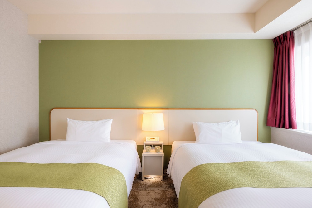 スタンダード ツインルーム ダブルベッド 2 台 禁煙 客室2 | 新宿ワシントンホテル ANNEX (別館)