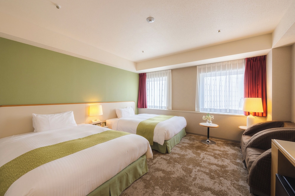 スタンダード ツインルーム ダブルベッド 2 台 禁煙 | 新宿ワシントンホテル ANNEX (別館)