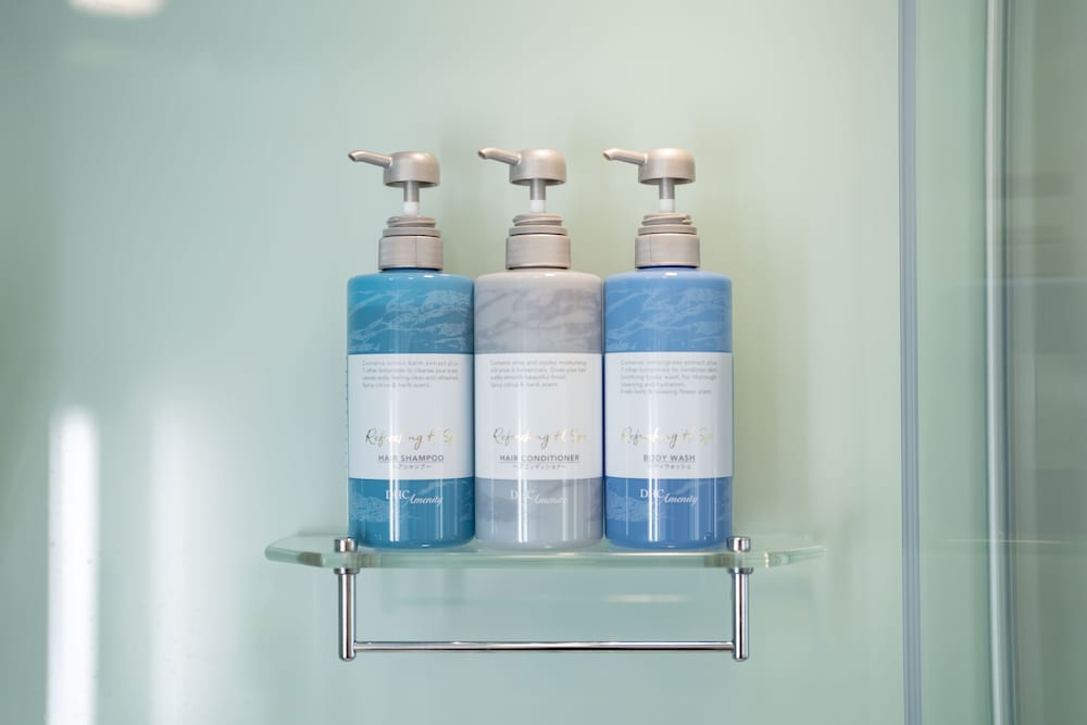 スタンダード ツインルーム, 禁煙 バスルーム1 | ホテルナトゥールヴァルト富良野