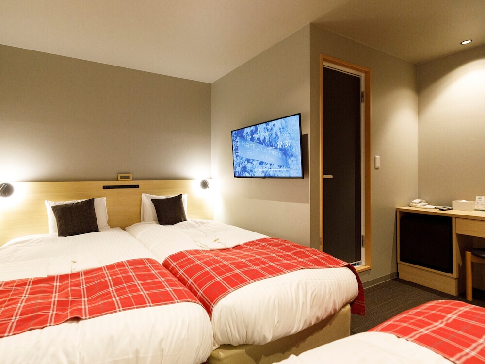 ハリウッドツイン (3名利用) 禁煙 | ホテル ラ フォレスタ