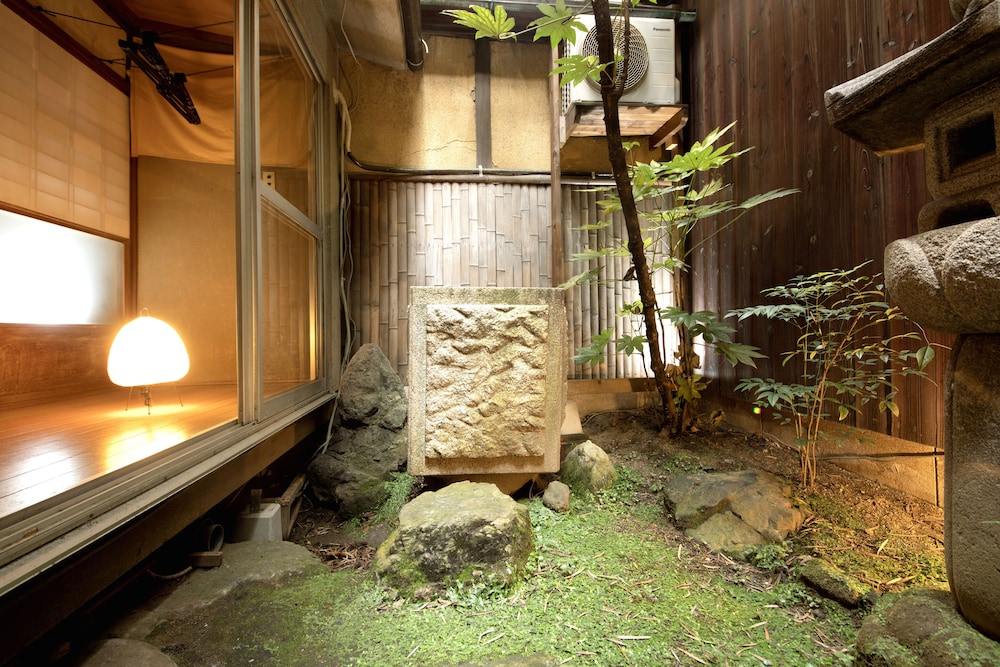 ファミリールーム(和室タイプF) 部屋からの景観1 | ゲストハウスゆるる