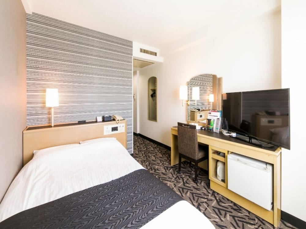 セミダブルルーム 喫煙可 | アパホテル〈富士中央〉
