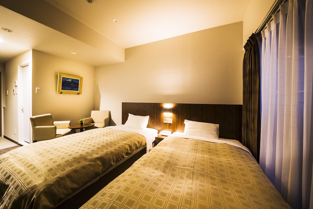 ツインルーム 禁煙 客室1 | 関空泉佐野ファーストホテル