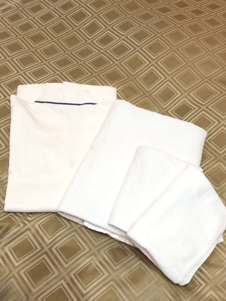 ツインルーム 禁煙 客室4 | 関空泉佐野ファーストホテル