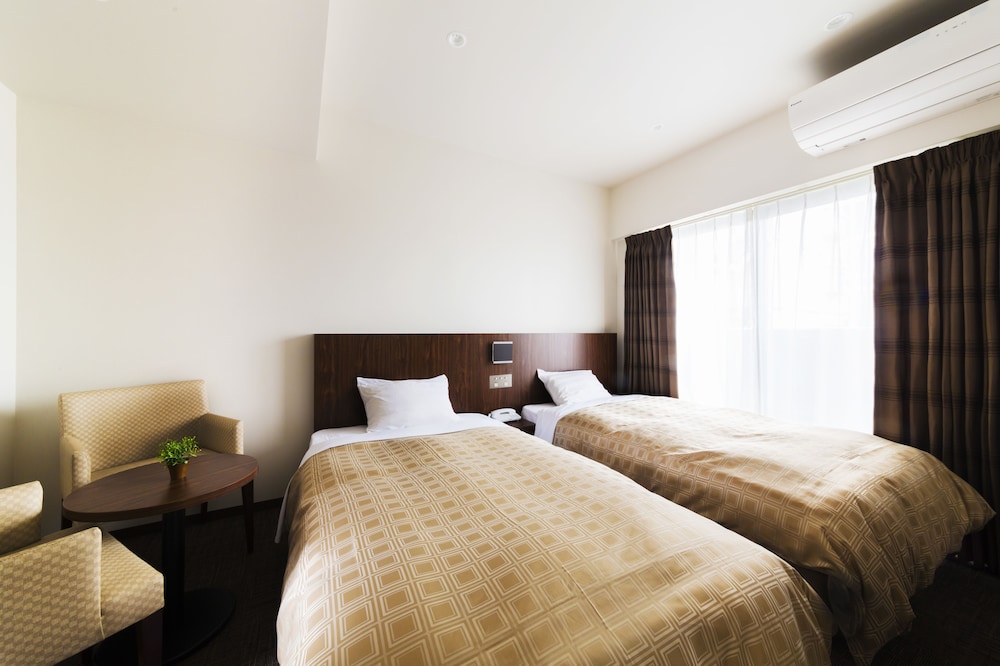ツインルーム 禁煙 客室2 | 関空泉佐野ファーストホテル