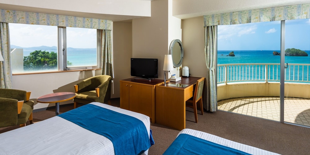 本館洋室 (禁煙) | ホテルリゾネックス名護