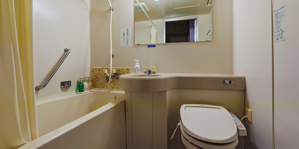 本館洋室 (禁煙) バスルーム0 | ホテルリゾネックス名護