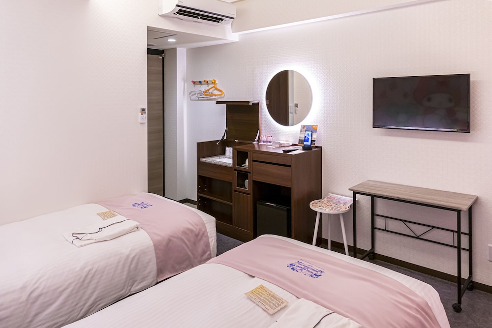 スタンダードツイン 禁煙 - マイメロディ 客室7 | ホテル 沖縄 with サンリオ キャラクターズ