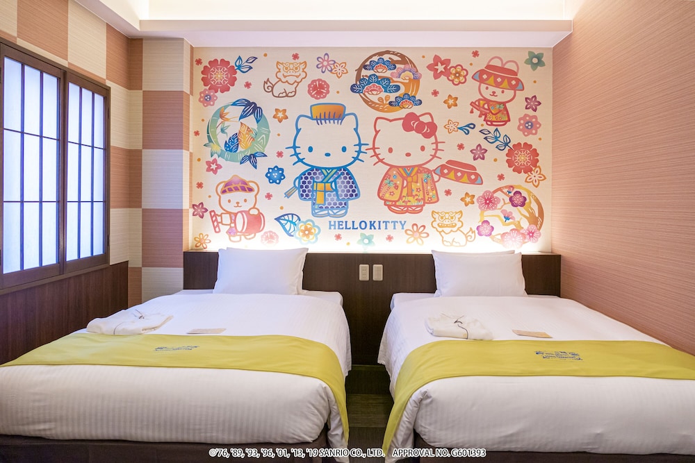 デラックスツイン 禁煙 - ハローキティ 客室1 | ホテル 沖縄 with サンリオ キャラクターズ