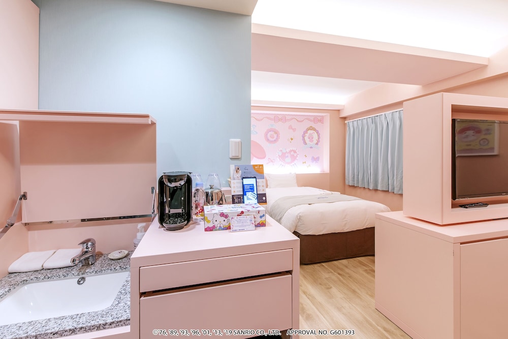 デラックスツイン 禁煙 - マイメロディ 客室5 | ホテル 沖縄 with サンリオ キャラクターズ