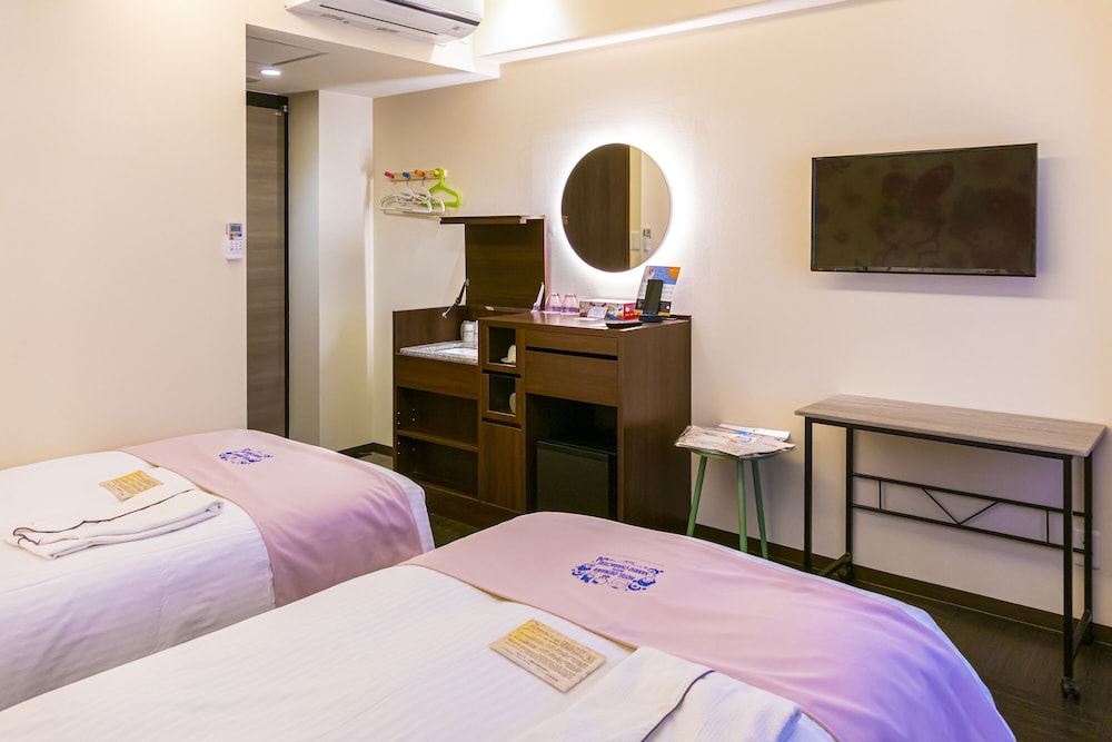 スタンダードツイン 禁煙 - マイメロディ 客室14 | ホテル 沖縄 with サンリオ キャラクターズ