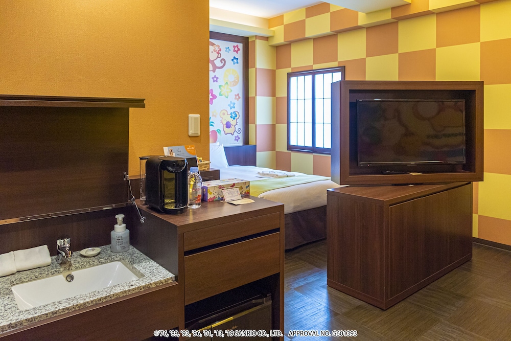デラックスツイン 禁煙 - ポムポムプリン 客室3 | ホテル 沖縄 with サンリオ キャラクターズ