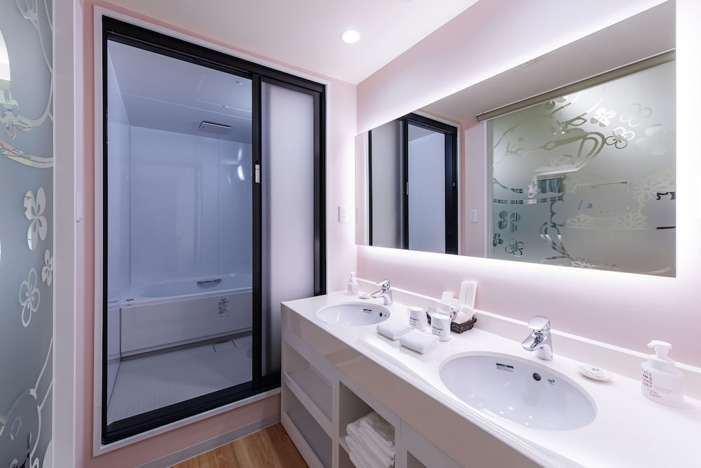 デラックスツイン 禁煙 - シナモロール バスルーム0 | ホテル 沖縄 with サンリオ キャラクターズ