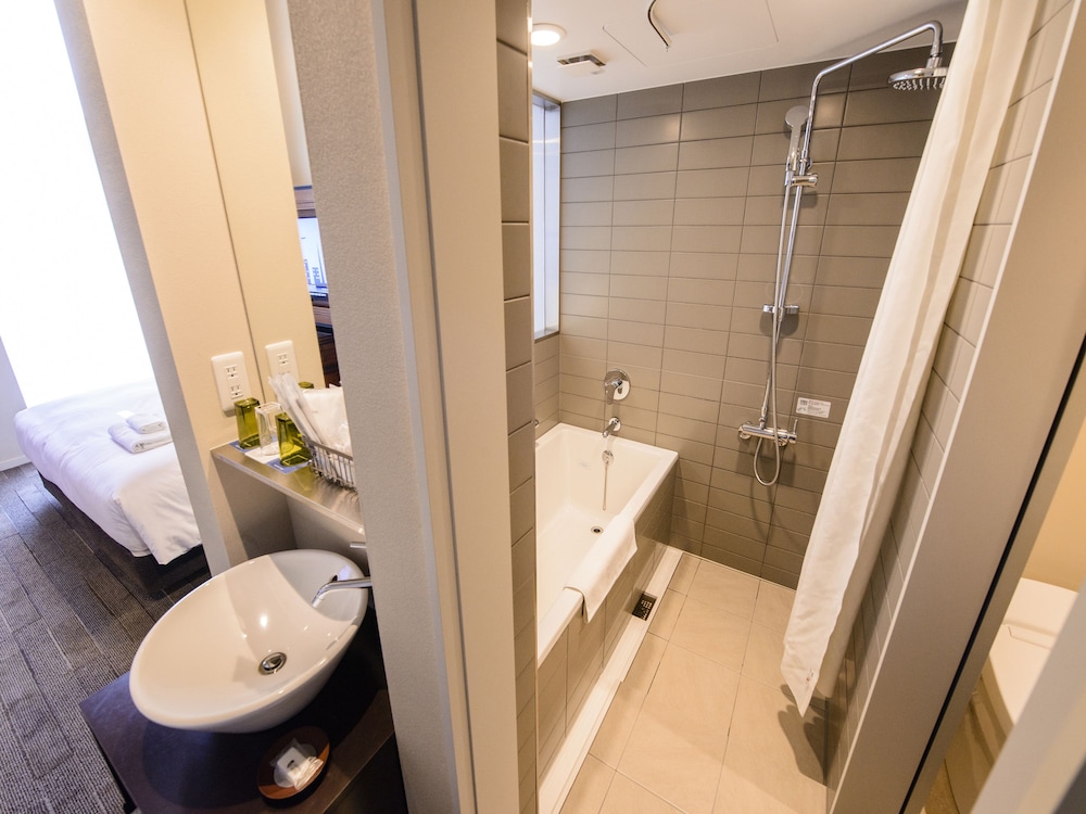 デラックスハリウッドツイン 禁煙 バスルーム0 | 新宿グランベルホテル