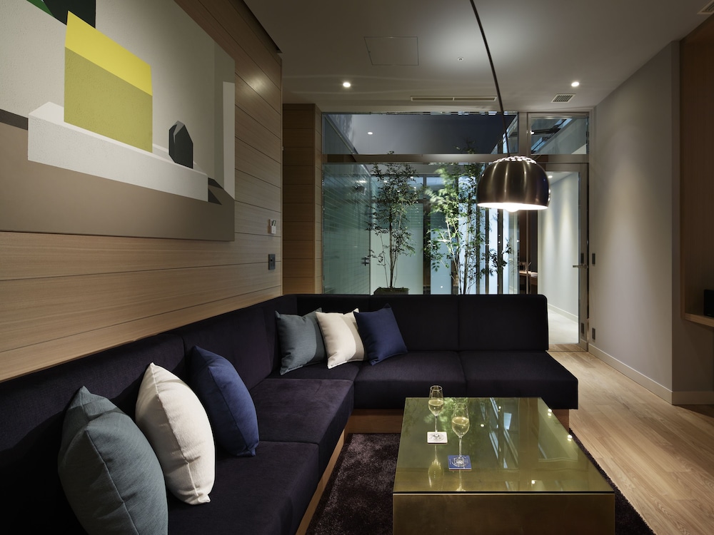 ザ・ヴィラスイート 禁煙 リビング エリア0 | 新宿グランベルホテル