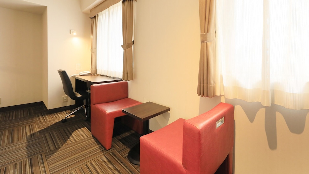 ダブルルーム 客室10 | 厚木アーバンホテル