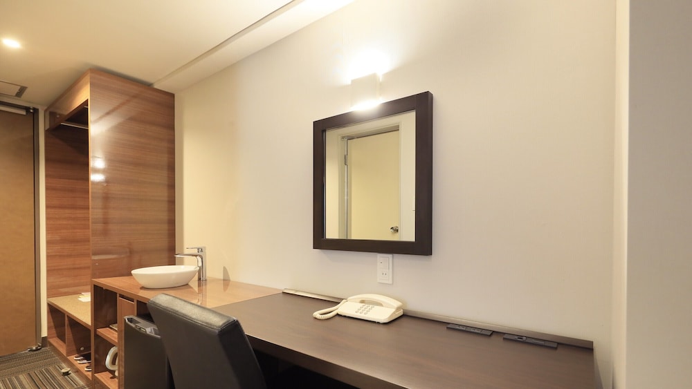 ツインルーム 客室8 | 厚木アーバンホテル