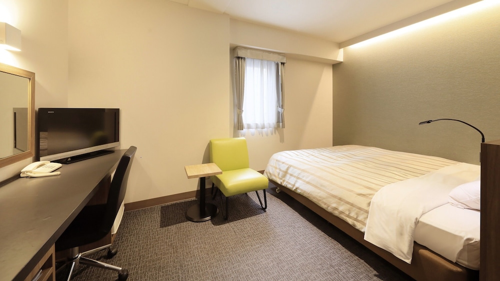 ダブルルーム 客室8 | 厚木アーバンホテル