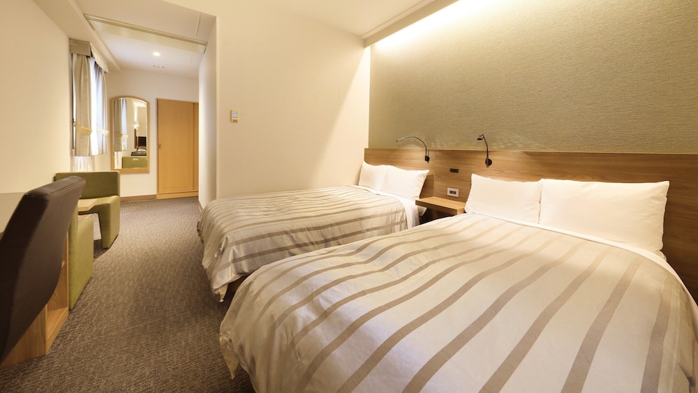 ツインルーム 客室9 | 厚木アーバンホテル